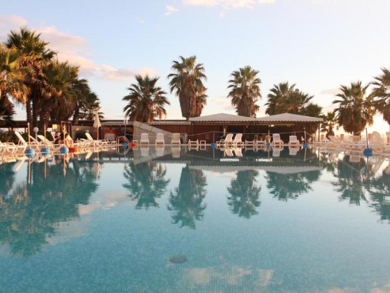 Dioscuri Bay Palace