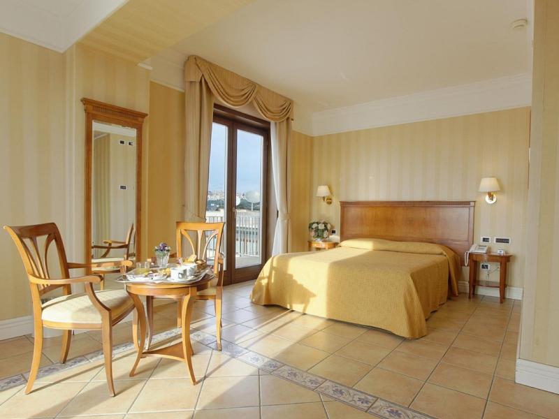 Dioscuri Bay Palace