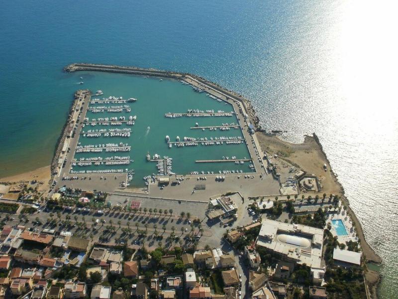 Dioscuri Bay Palace