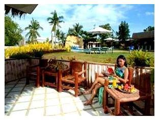 Alona Kew White Beach Resort