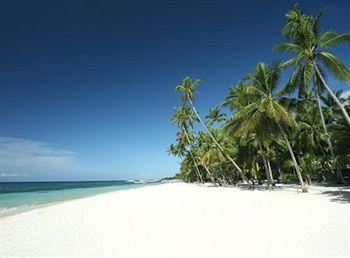 Alona Palm Beach Resort and Restaurant