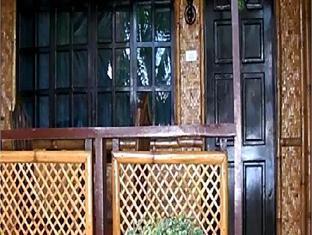 Alona Tropical Beach Resort