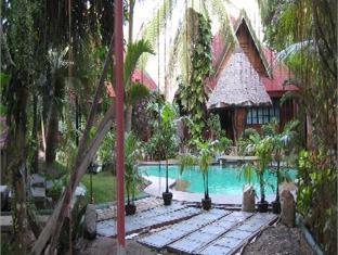 Alona Tropical Beach Resort