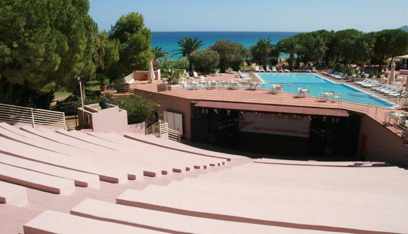 Free Beach Club