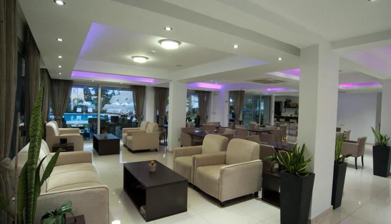 Frixos Suites Hotel Apartments