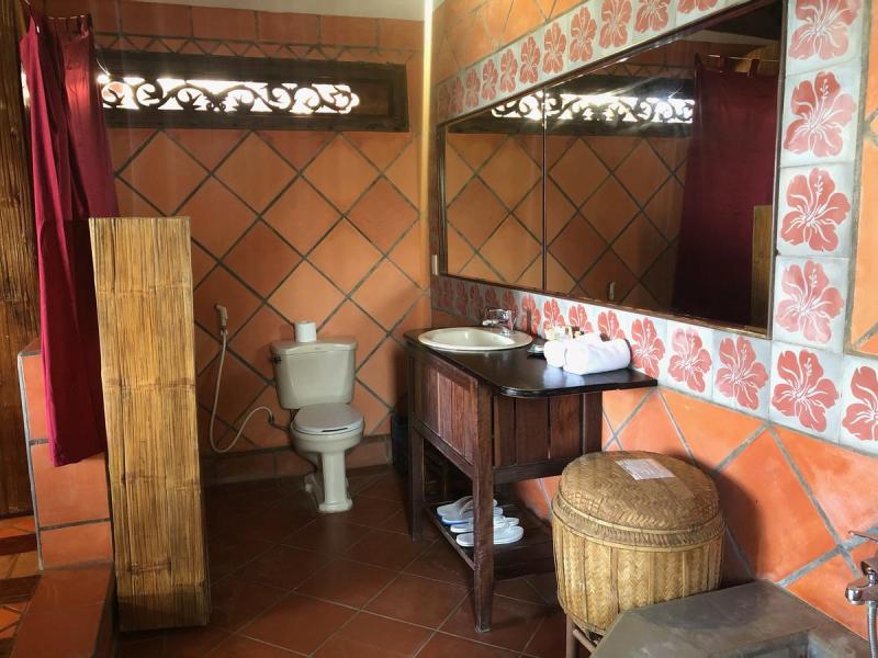 Full Moon Beach Resort