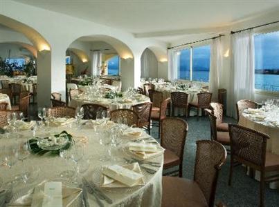 Gabbiano Azzurro Hotel & Suits
