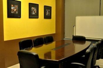Alpa City Suites