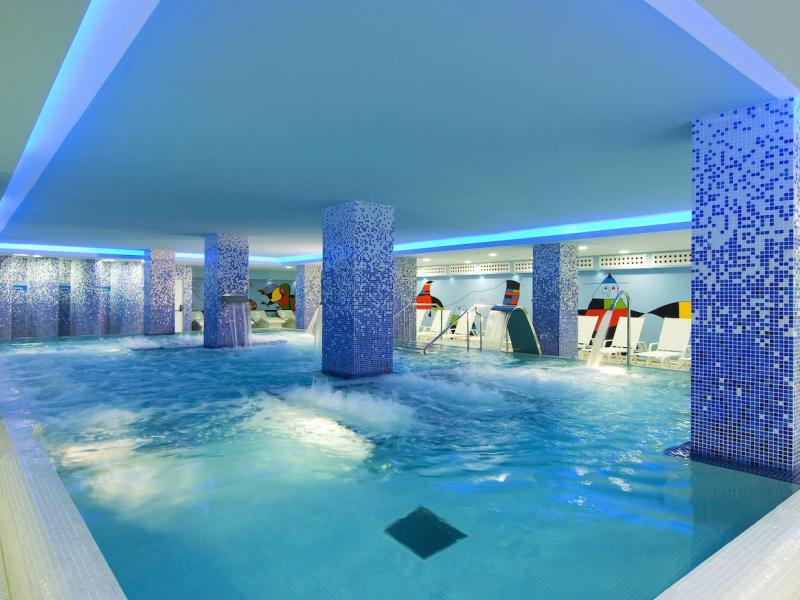 Alexandre Hotels Gala