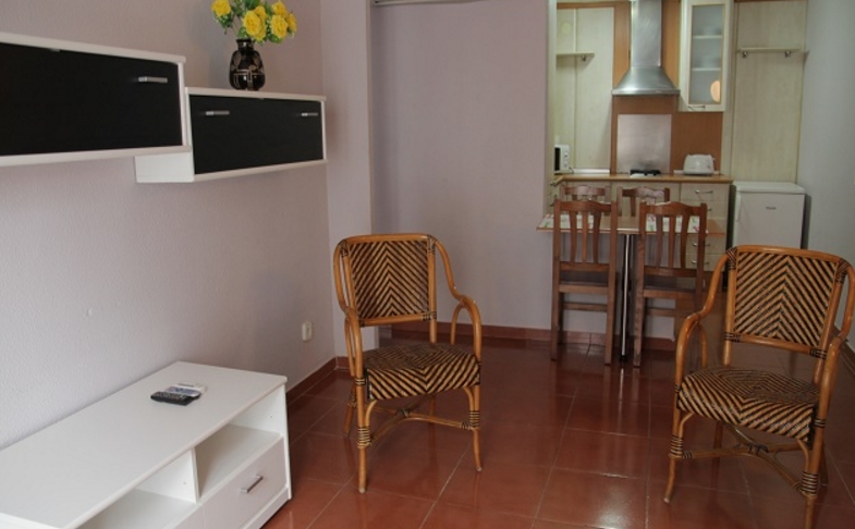 URH Apartaments Gales