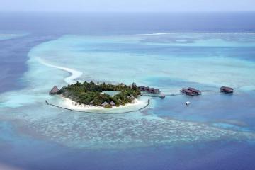 Отель Gangehi Island Resort & Spa Мальдивы, Ари Атолл, фото 1