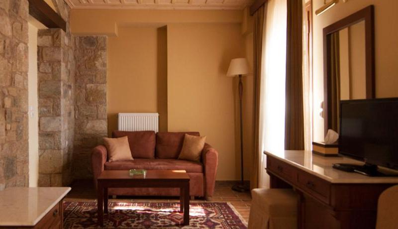 Alpen House Hotel & Suites