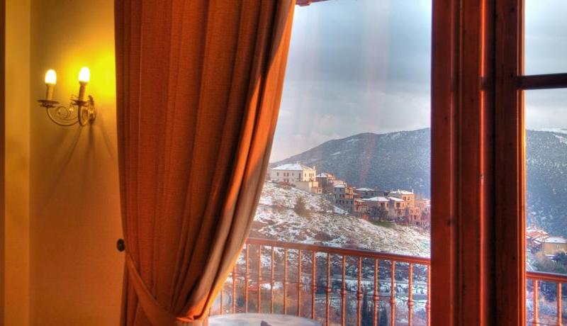 Alpen House Hotel & Suites