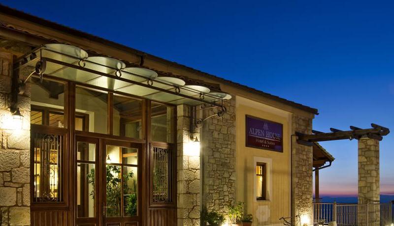 Alpen House Hotel & Suites