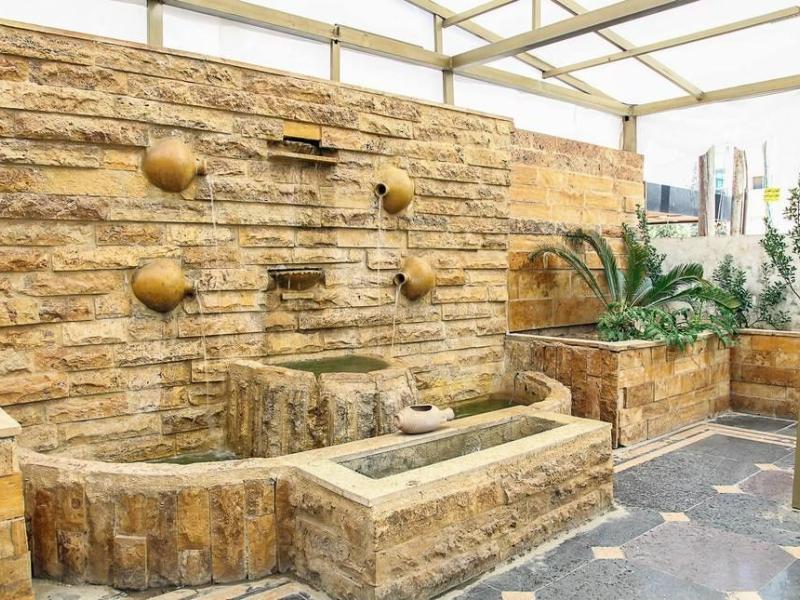 Gardens Hotel