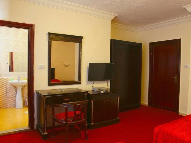 Gardens Hotel