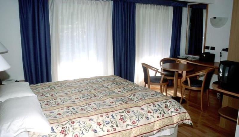 Garni Enrosadira