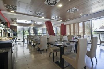 Отель 4 Barcelona Испания, Барселона, фото 24