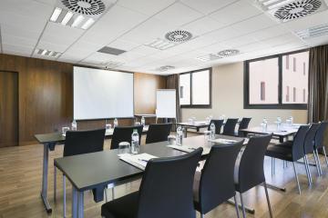 Отель 4 Barcelona Испания, Барселона, фото 6