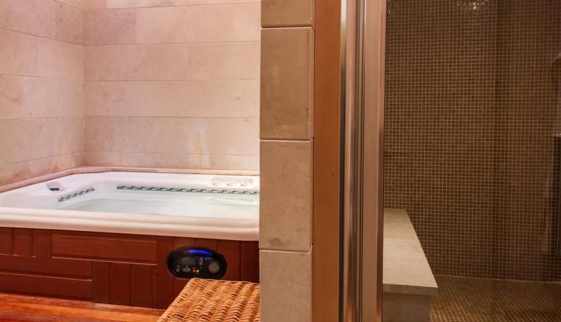 GDM Megaron Luxury Hotel 