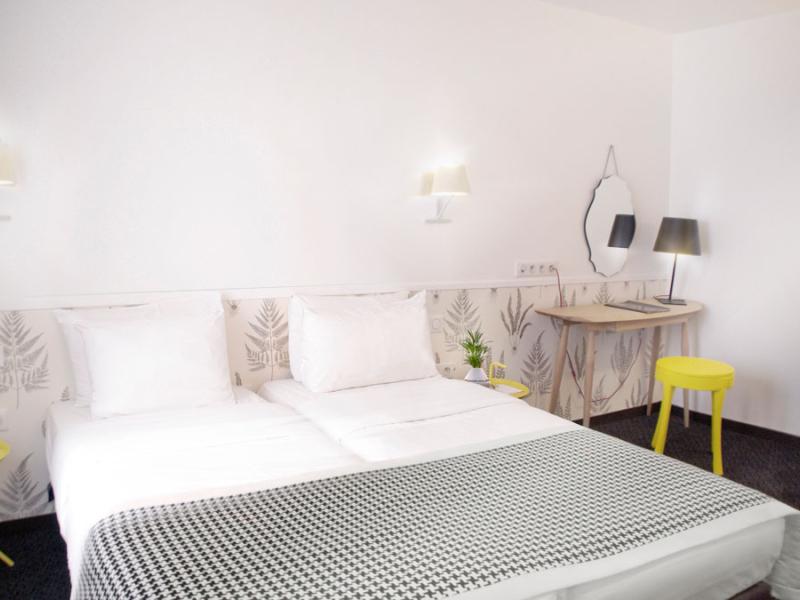 Astotel Hotel George