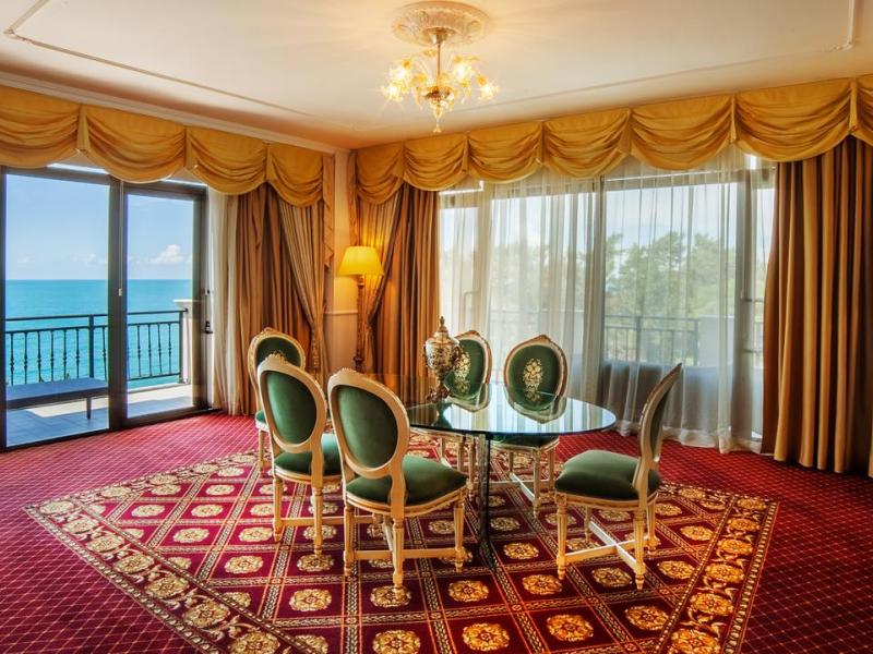 Georgia Palace Hotel & Spa