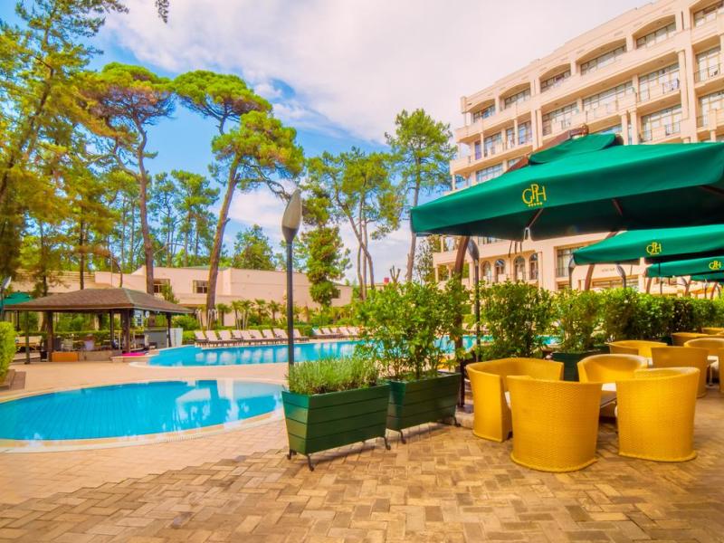 Georgia Palace Hotel & Spa