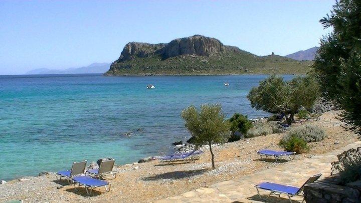 Gialos Village Beach Apartments