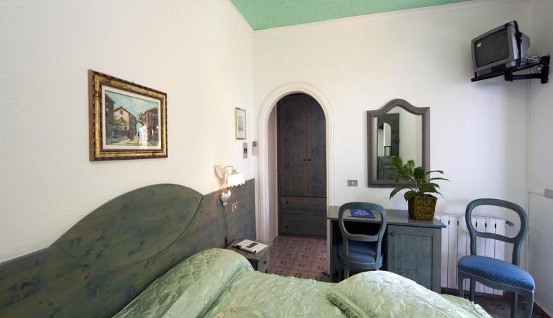Giardino delle Ninfe & La Fenice