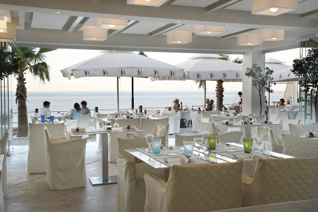 Glaros Beach Hotel