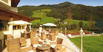 Alpenpalace Deluxe Hotel & Spa Resort