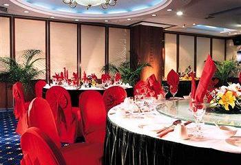 Отель Mercure Dalian City Center Китай, Далянь, фото 30