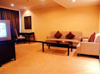 Mercure Dalian City Center