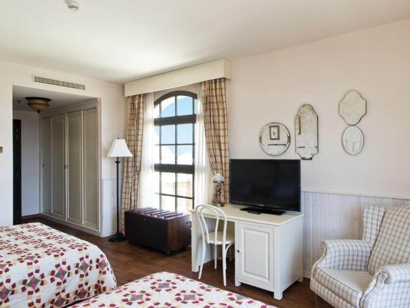 Portaventura Hotel Gold River