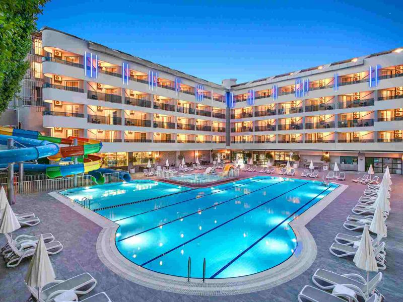 Avena Resort & Spa Hotel