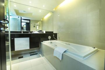 Отель Mercure Gold Hotel Al Mina Road Dubai ОАЭ, Бур Дубай, фото 11