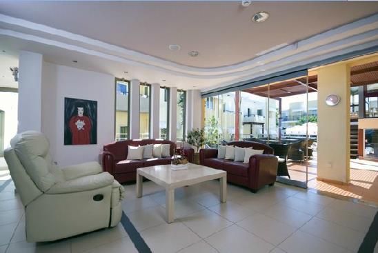 Golden Bay Hotel – Bungalows