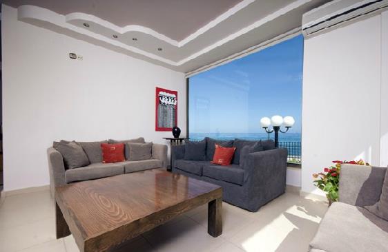 Golden Bay Hotel – Bungalows