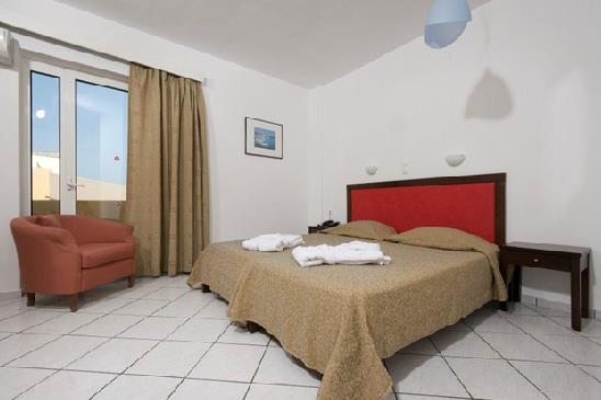 Golden Bay Hotel – Bungalows