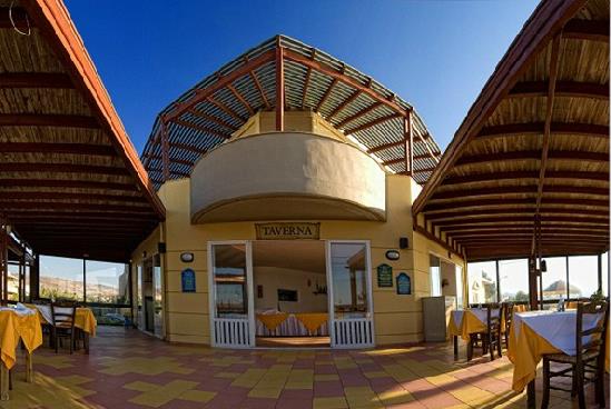 Golden Bay Hotel – Bungalows