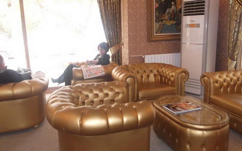 Golden Boutique