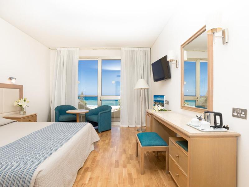 Golden Coast Beach Hotel