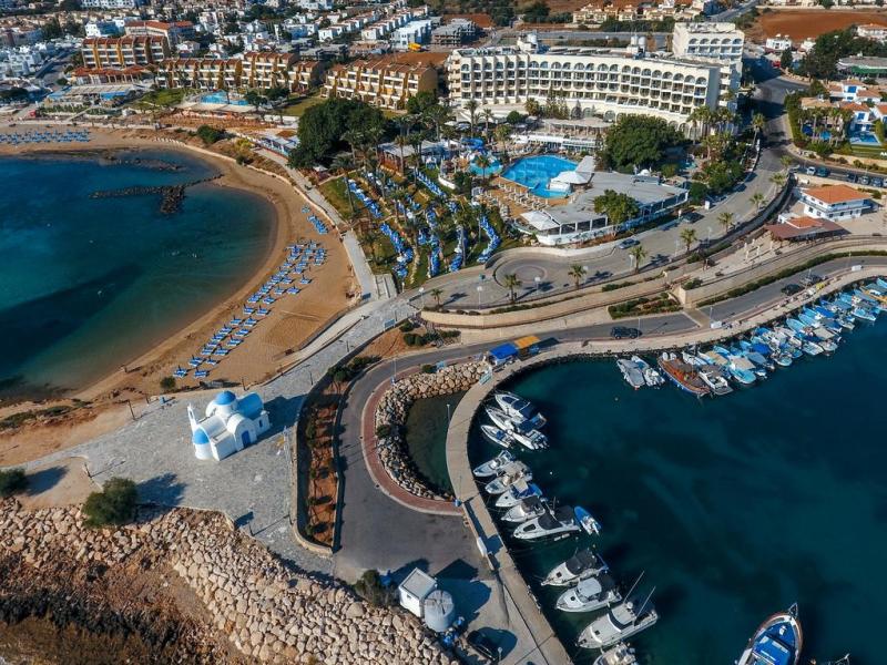 Golden Coast Beach Hotel