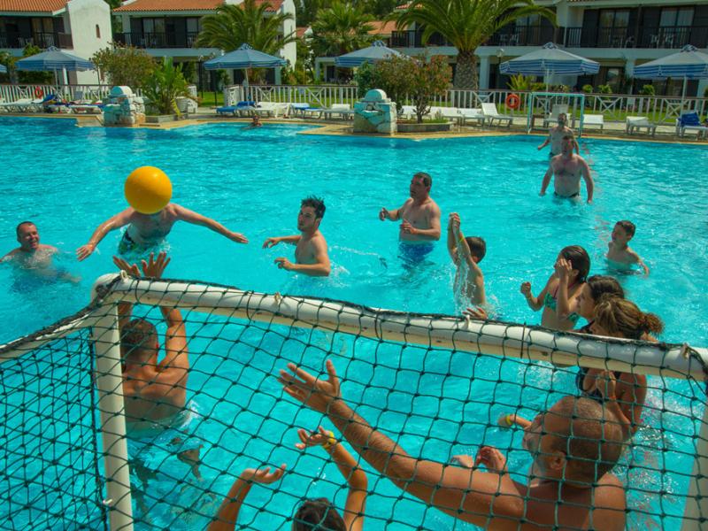 Golden Coast Hotel & Bungalows