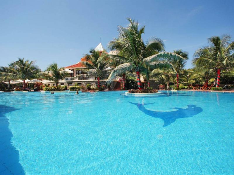 Golden Coast Resort & Spa