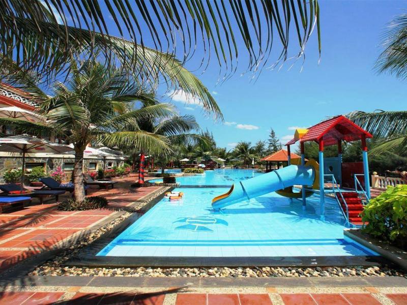 Golden Coast Resort & Spa