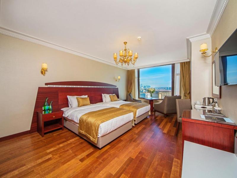 Nova Plaza Orion Hotel