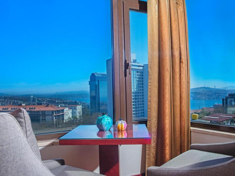 Nova Plaza Orion Hotel
