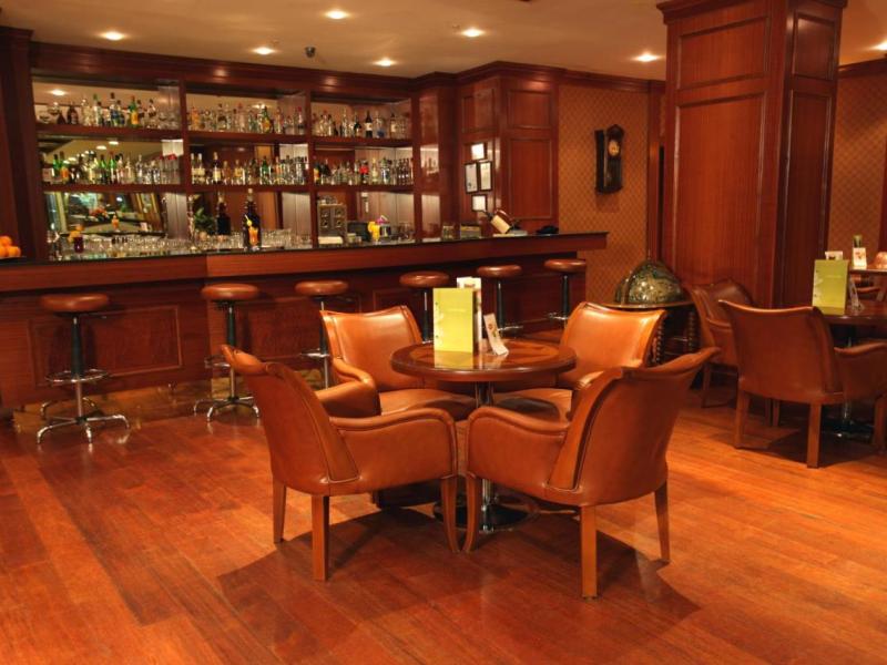 Nova Plaza Orion Hotel