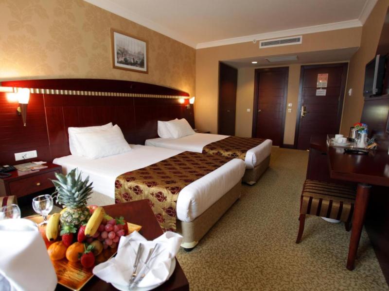 Nova Plaza Orion Hotel
